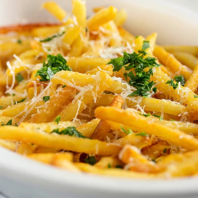 PARMESAN TRUFFLE FRIES