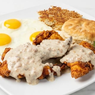 FRIED CHICKEN & BISCUITS