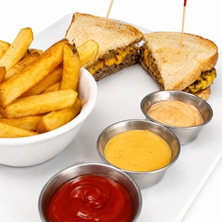 CLASSIC PATTY MELT