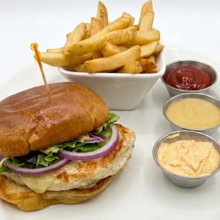CHICKEN SANDWICH
