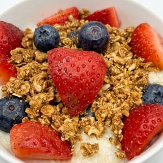 ORGANIC BERRY OATMEAL
